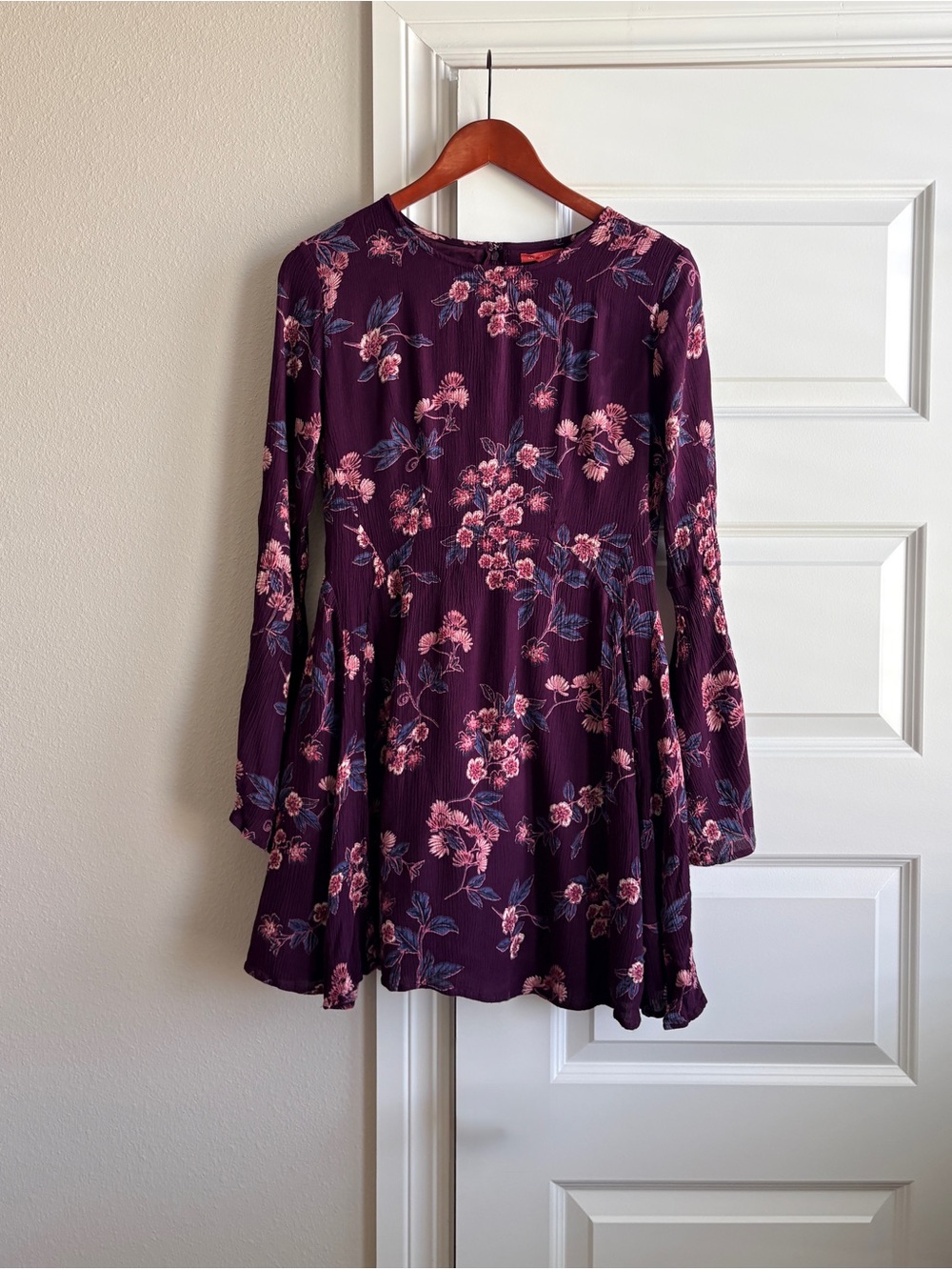 Chelsea & Violet Plum purple Floral Long Sleeve Mini Dress M